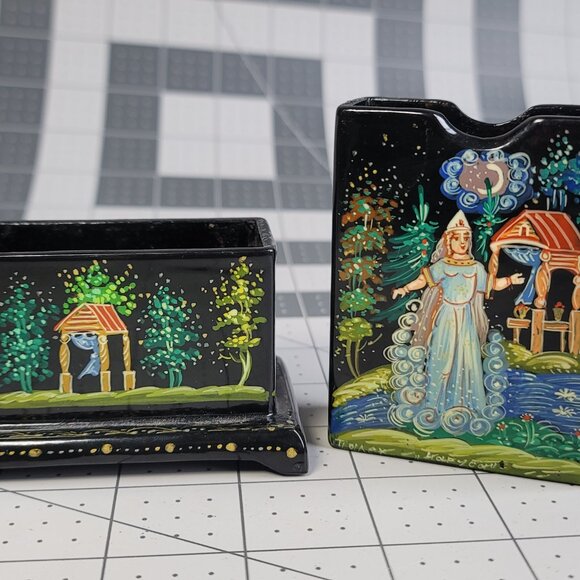 Russian Lacquer Playing Card or Cigarette Box & Stand Artist Signed Vintage - Picture 11 of 11